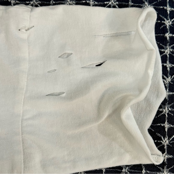 1973 Tee Shirt. Billabong Small Fresh Distressed - Picture 4 of 10